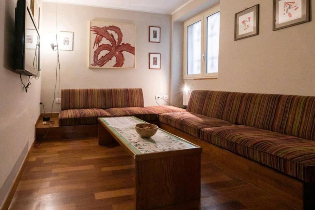 Ferienwohnung Il Velarium Del Colosseo Rom Exterior foto