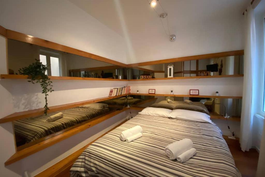 Ferienwohnung Il Velarium Del Colosseo Rom Exterior foto